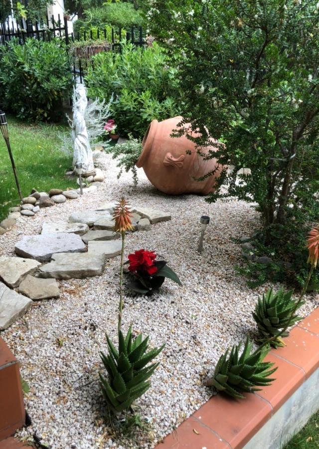 B&B Berlen Torremaggiore Bagian luar foto